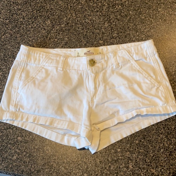 Hollister White Light weight Jean shorts - Picture 1 of 4